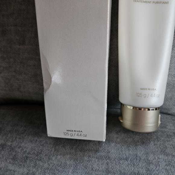 NIB ARTISTRY Time Defiance Cleansing Treatment - Picture 3 of 5